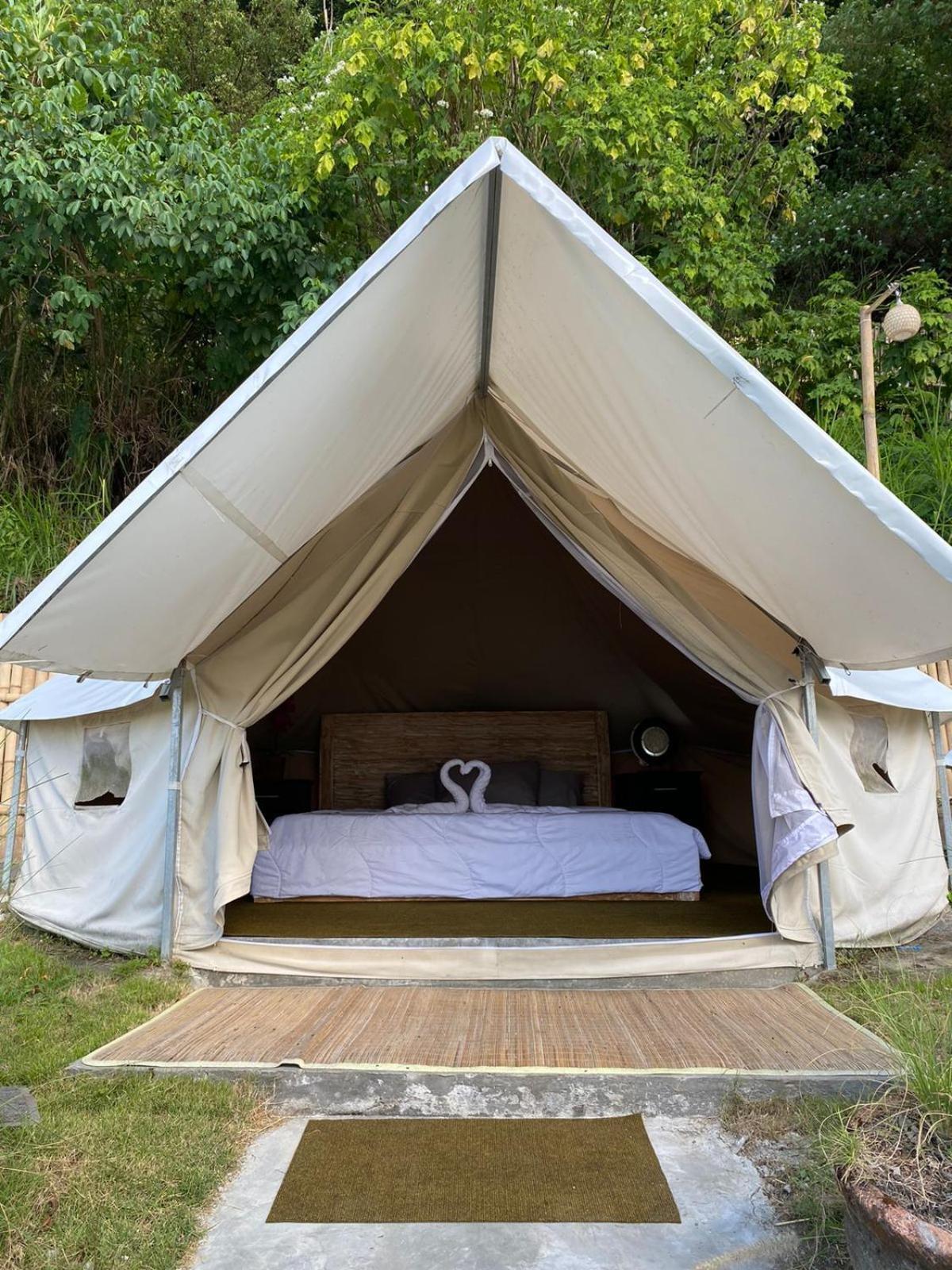 Emayan Glamping Kubupenlokan Exterior photo